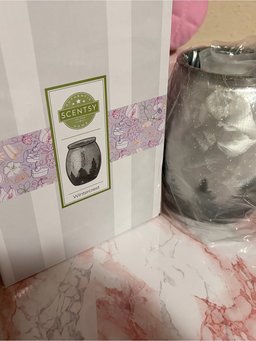 Scentsy Wintercrest Wax Warmer